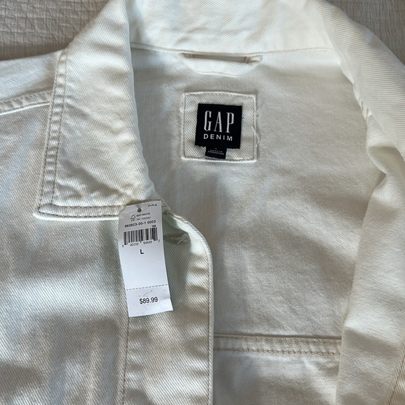 NWT GAP Oversized Denim Shirt/Jacket - Size L - White - Picture 3 of 5